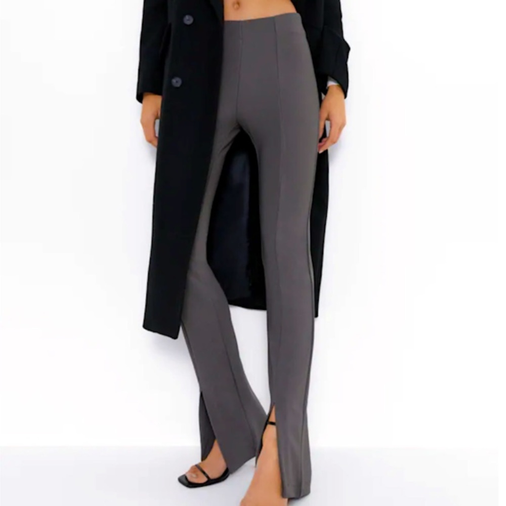 ZARA Ribbed Flare Leggings